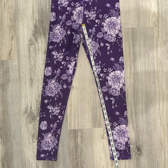 NWT Terez Violet Porcelain Floral Adjustable Strap TLC Athletic Bodysuit Size XS - Picture 3 of 7